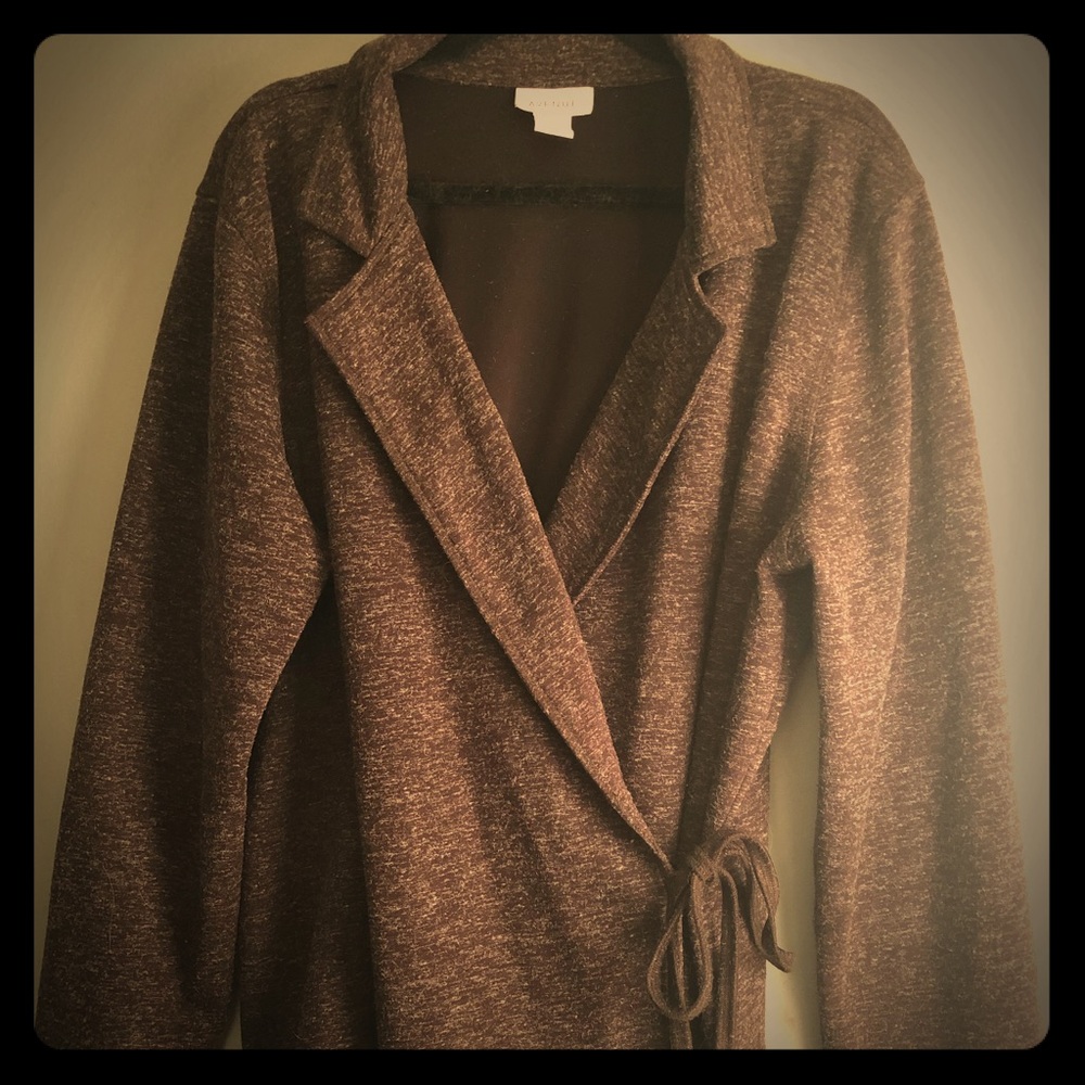 Avenue sweatshirt jacket with tie